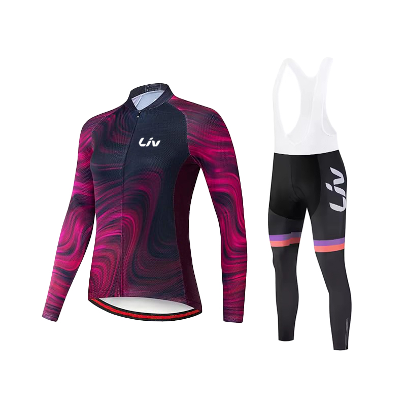 طقم بدلة ركوب الدراجات للنساء  - مراجعة Cycling Gear Ladies وسعره